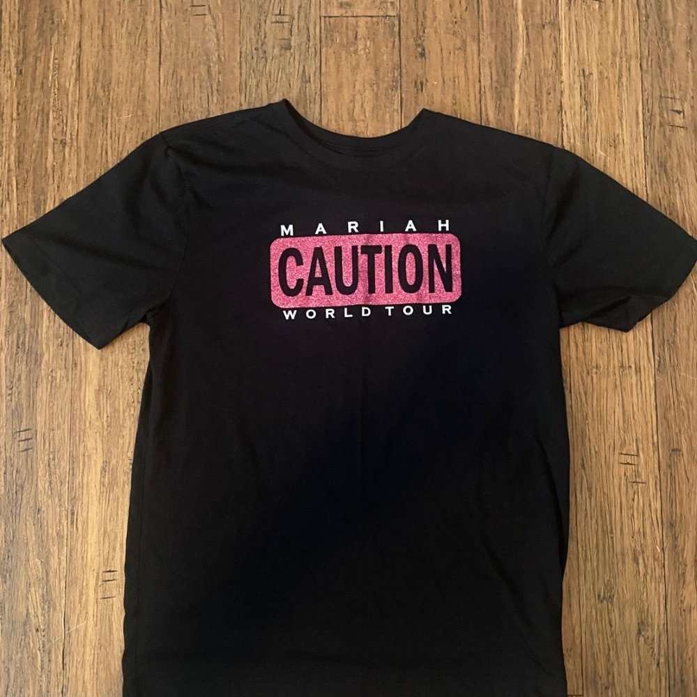 Mariah Carey Caution world tour shirt size  medium